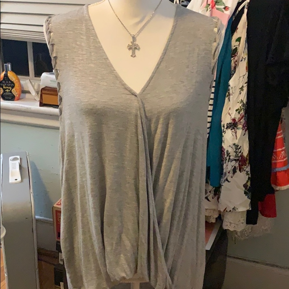 She + Sky Top (NWT)